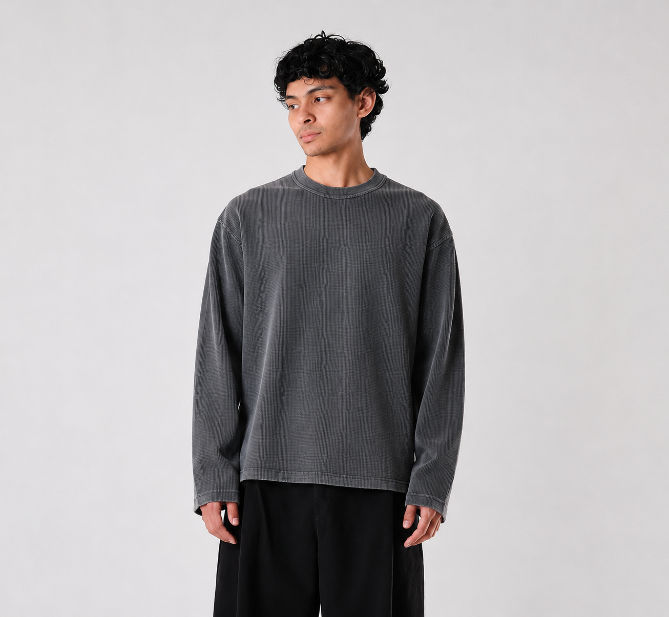 WAFFLE CLUB ACID WASH OVERSIZED FULL SLEEVE TEE